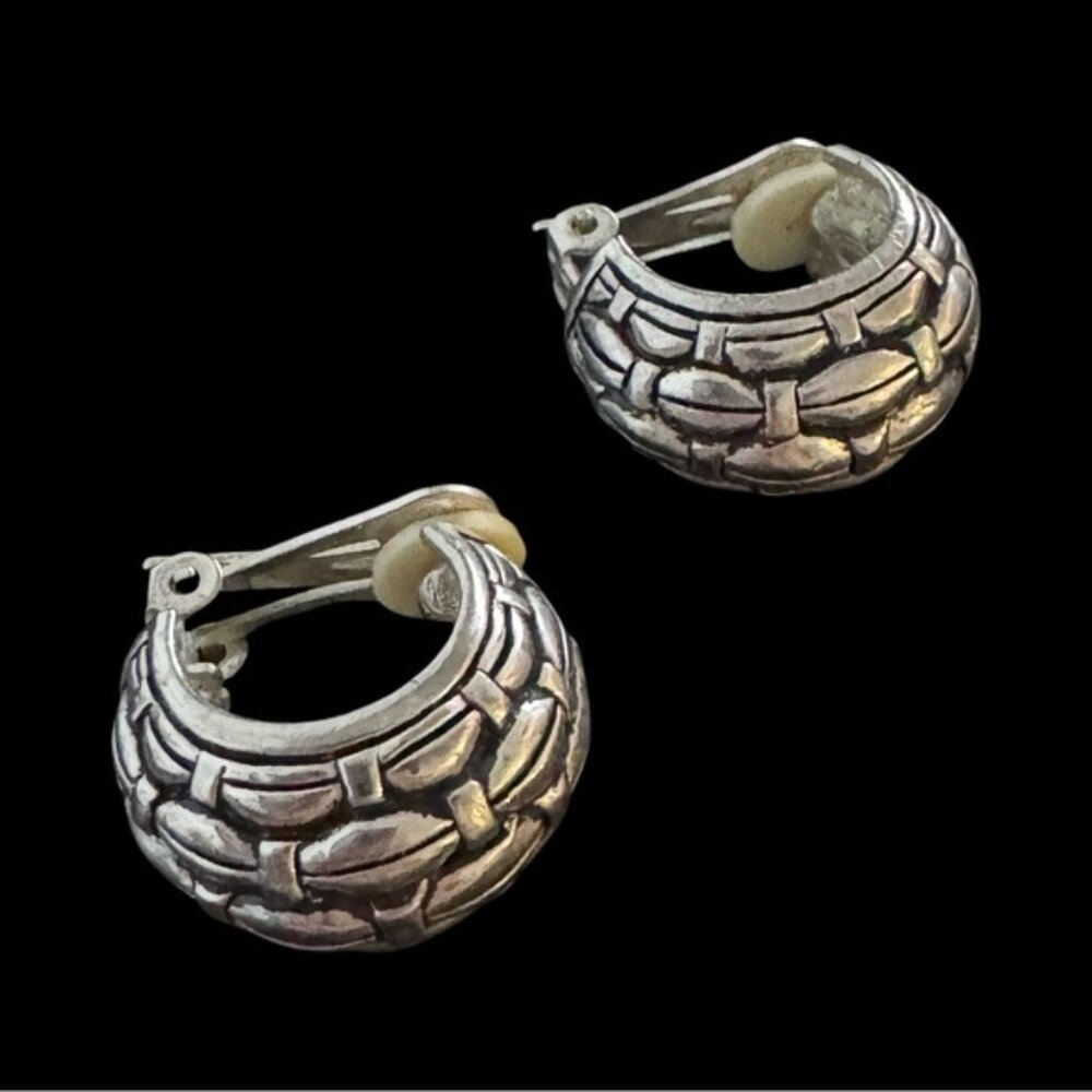 ✨Vintage Beautiful Silver Hoop Clip On Earrings